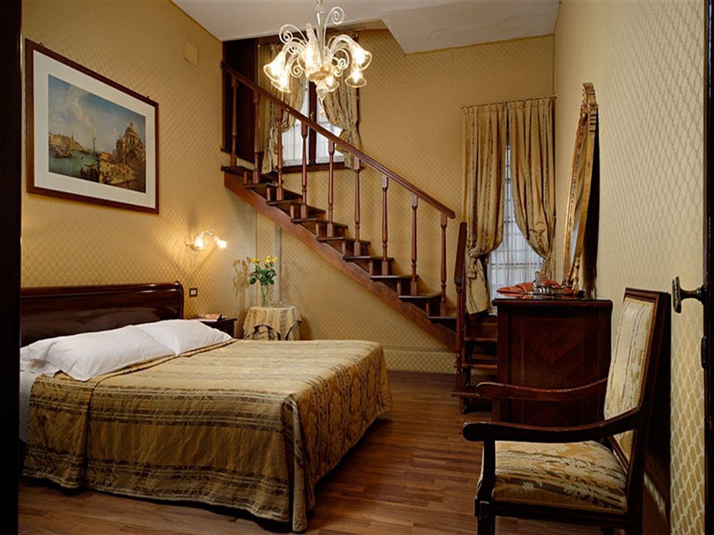 Gkk Exclusive Private Suite Venezia Bagian luar foto